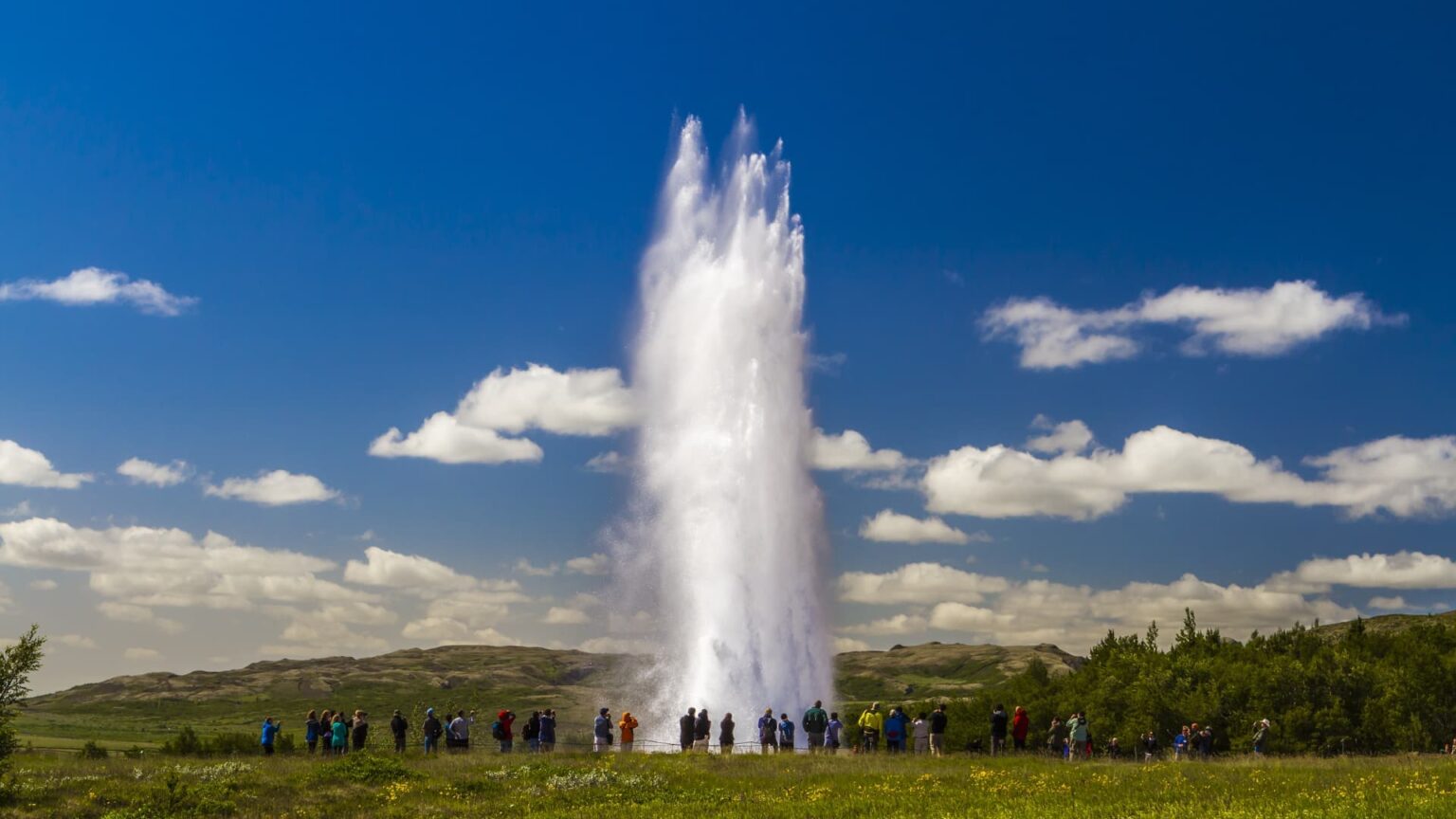 tourist forum islandia