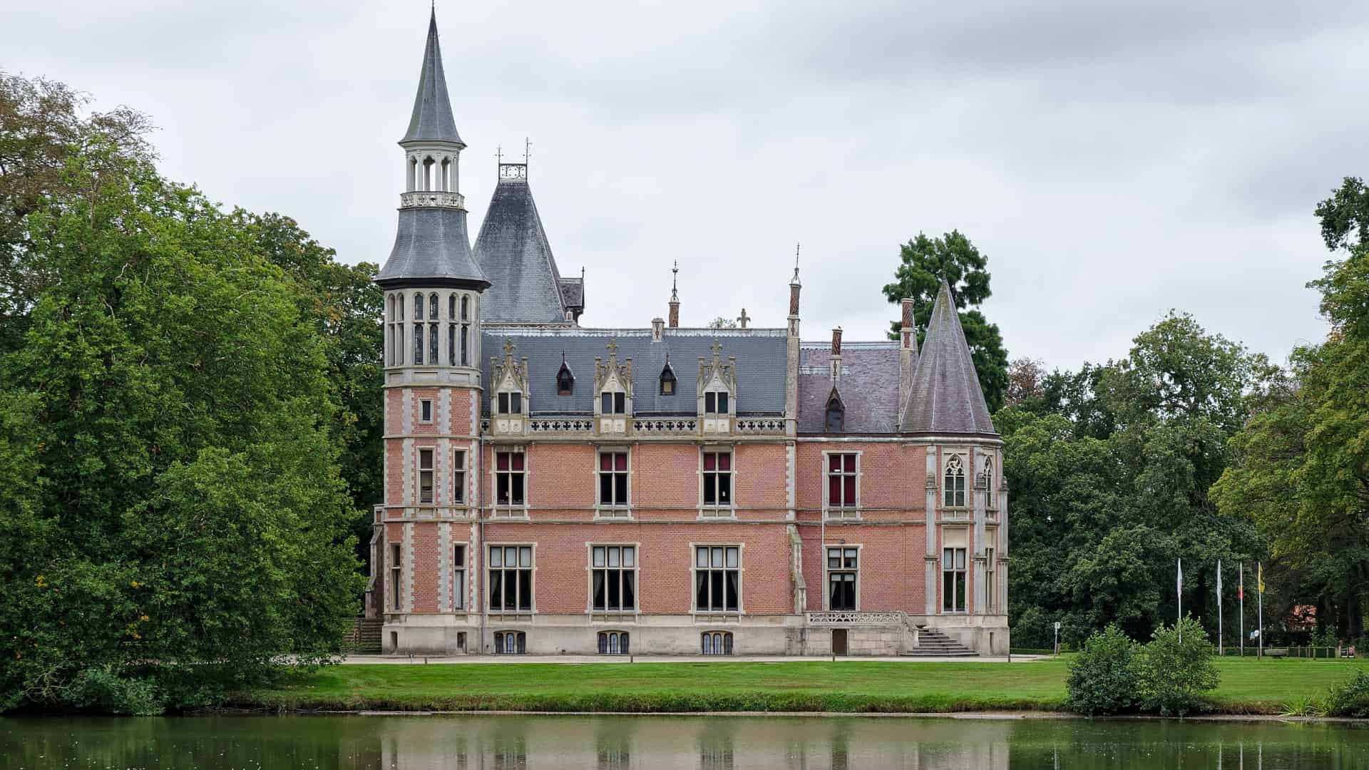 Castillos de Flandes en bici