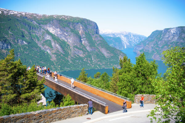 Mirador de Stegastein en Aurland. Foto: Norway's Best. Sverre Hjornevik