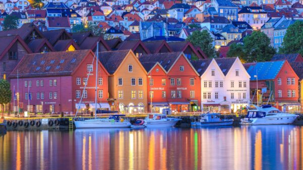 Bryggen, Bergen / Photo: Girish Chouhan - VisitBergen.com